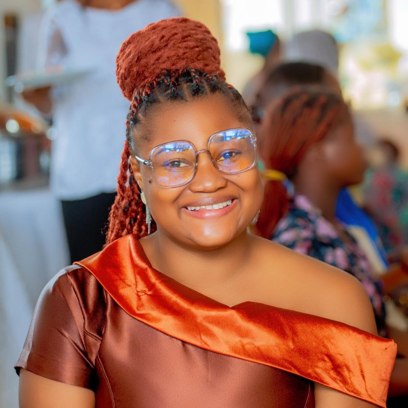 Mme Akré Née N'Gbocho Hyasmine